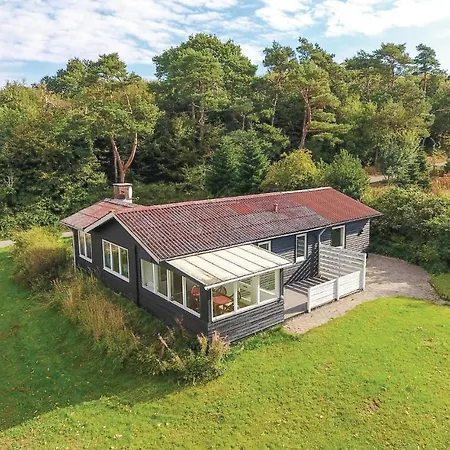 펜션 Three-bedroom Holiday In Broager